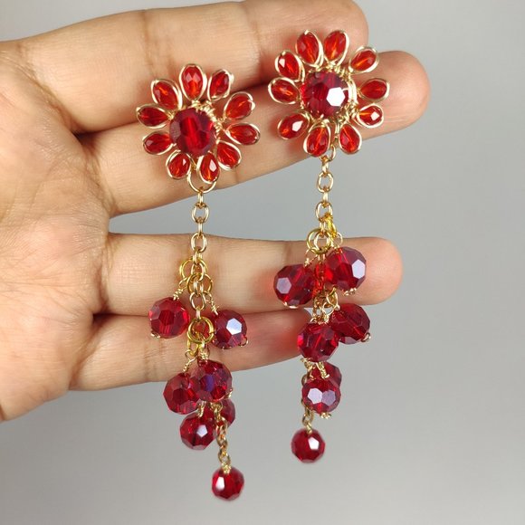 DAISY FLOWER LONG CRYSTALS EARRINGS FOR WOMEN GIRL/ WEDDING PARTY GIFT SPARKLE - Picture 1 of 5